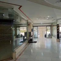 ۱۵ متر مغازه دو طرف شیشه خور