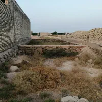 زمین 127 متری خ 20 متری شهرک طالقانی جنوبی