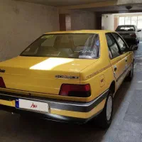 تاکسی پژو 405 عروسک