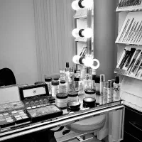 اجاره-اتاق-در-سالن-زیبایی-خیابان-شفا