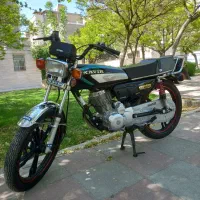 هوندا ۲۰۰ کویر، مدل ۴۰۲