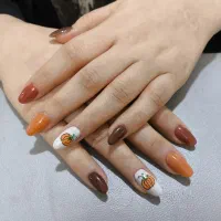 تخفیف کاشت ناخن فقط(۱۸۰)|خدمات آرایشگری و زیبایی|اسلام‌شهر, شهرک مفیدی|دیوار