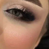 اموزش صفر تا صد میکاپ همراه با مدرک فنی حرفه ای