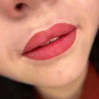 شیدینگ لب رفع کبودی میکروپیگمیشن