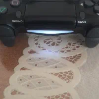 دسته ps4 به pcهم میخوره  درحد اکه