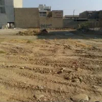 زمین فروشی