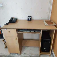 میز کامپیوتر برای فروش