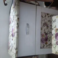 میز اتو و چرخ خیاطی با صندلی