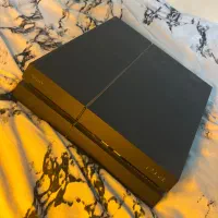 کنسول ps4 fat 1tr به همراه مانیتور