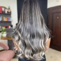 رنگ و لایت تخصصی مو SOGI Beauty Lounge