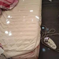 تشک رویال با روکش 85 در 185 به علت جابجایی فوری|تشک تختخواب|تهران, تهران‌نو|دیوار