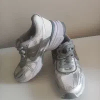 کتونی وی تو کی ، شماره چهل|کیف، کفش، کمربند|کرج, حسن آباد|دیوار