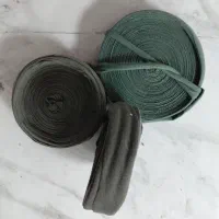حجم زیادی نوار تریکو