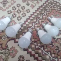 لامپ کم مصرف