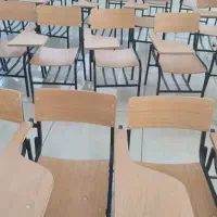 صندلی دسته دار