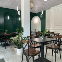 باریستا و شف کافه