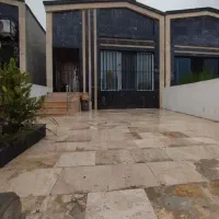 کارگرماهرسنگکاری کاشیکاری