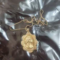 گردنبند طلا ۲۰۰ بالای تابلو