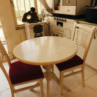 میز غذاخوری دونفره