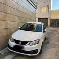 ساینا اس مدل ۴۰۱