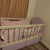 تخت گهواره‌ای برند آپادانا فروش فوری