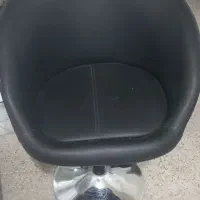 صندلی کوپ جادار و ترولی کمدی
