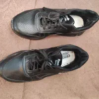 کفش سایز ۳۸