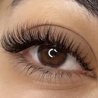 اکستنشن مژه و لیفت ابرو و مژه|خدمات آرایشگری و زیبایی|رشت, گلسار|دیوار