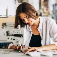 استخدام خیاط