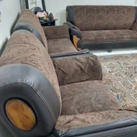 مبل ۷ نفره همراه با میز و عسلی|مبلمان خانگی و میز عسلی|شاهین‌شهر, شهرک گلدیس|دیوار