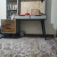 جنس ام دیف میز تحریر با چوب خیلی خوب|میز تحریر و کامپیوتر|شیراز, شهرک گلدشت حافظ|دیوار
