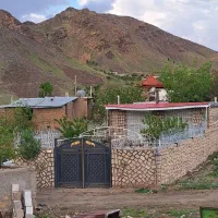 خونه باغ در روستای زیبای طبس