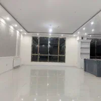 آپارتمان نوساز جنوبی شیک