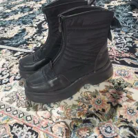بوت سایز 38 نو اصلا استفاده نشده 680/000