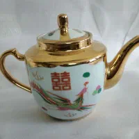 اژ دها وگل شکوفه وگل انگوری قدیمی