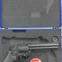 تپانچه ساچمهای ۴/۵ Umarex|کوهنوردی و کمپینگ|مشهد, حجاب (شهرک غرب)|دیوار