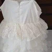 لباس عروس کودک فقط ۵۰‌تومن