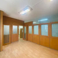 شمال جردن /۱۳۰ متر ۴ اتاق/ سند اداری