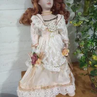 عروسک خارجی بسیارزیبا ۳۵۰هزارقدبالای ۴۰سانت