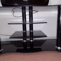 میز تلویزیون شیشه ای