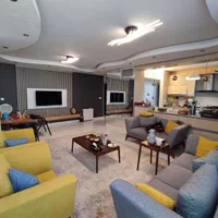 فروش آپارتمان سه خوابه _۱۳۰متری قدوسی شرقی شیک