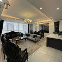 انجام امور منزل( نظافت و غذا) و پرستار کودک ۲ ساله