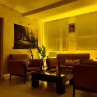 مرکز تخصصی خدمات و آموزش ماساژ|خدمات آرایشگری و زیبایی|اصفهان, گلزار|دیوار