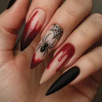 آموزش کاشت ناخن