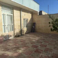 فروش خانه ویلایی۳۰۰ متری فول امکانات زیر بنا۱۵۰متر|فروش خانه و ویلا|زرند, |دیوار