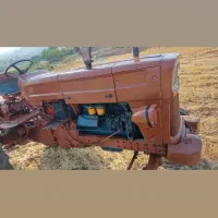 تراکتور رومانی 63