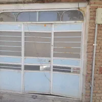 فروش پنجره اهنی ودرب پارکینگ دست دوم|مصالح و تجهیزات ساختمان|نقده, |دیوار