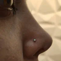 انجام خدمات تخصصی پیرسینگ|خدمات آرایشگری و زیبایی|نجفآباد, منتظری شمالی|دیوار