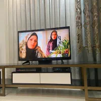 میز تی وی استیل و شیشه