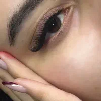 کاشت مژه و لیف ابرو ومژه